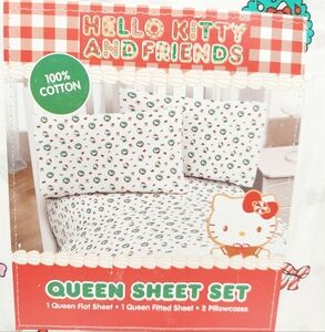 NEW! Hello Kitty Christmas Holiday Queen Size Bed Sheet